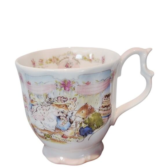 Royal Doulton Brambly Hedge The WEDDING Tea Cup Only 1983 Jill Barklem Box - Picture 4 of 13